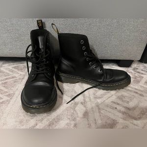 Dr Martens